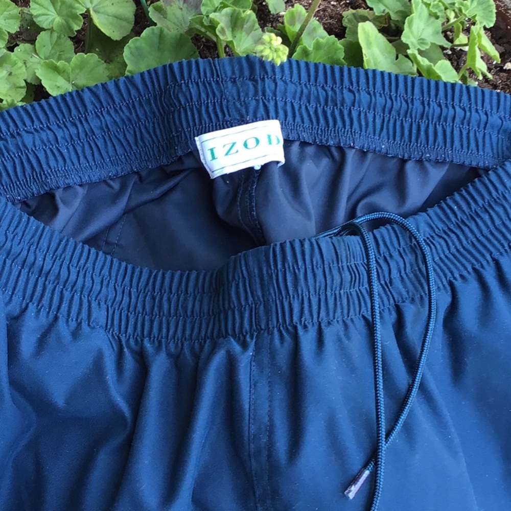 IZOD TRACK SUIT, SIZE JUNIOR S/M, WORN ONCE - Picture 11 of 11